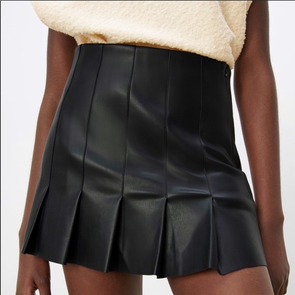 Zara Dresses & Skirts - NWT Zara Faux Leather Mini Skirt with Box Pleats